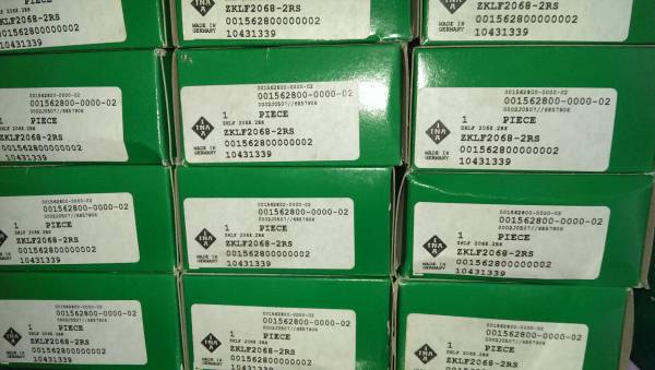 INA&nbsp;EGF15120-E40-B&nbsp;法蘭襯套